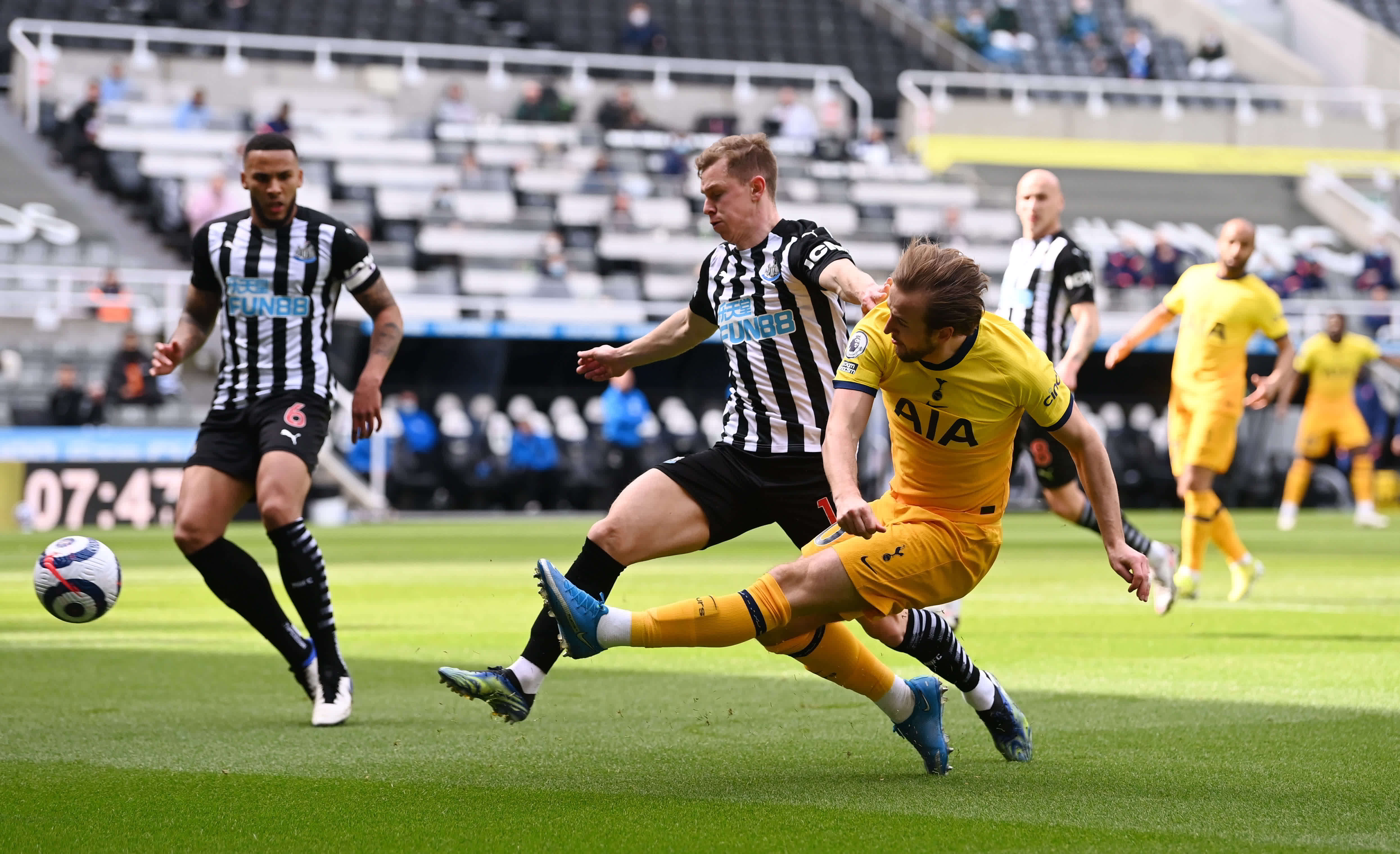 随着比赛的 随着比赛的